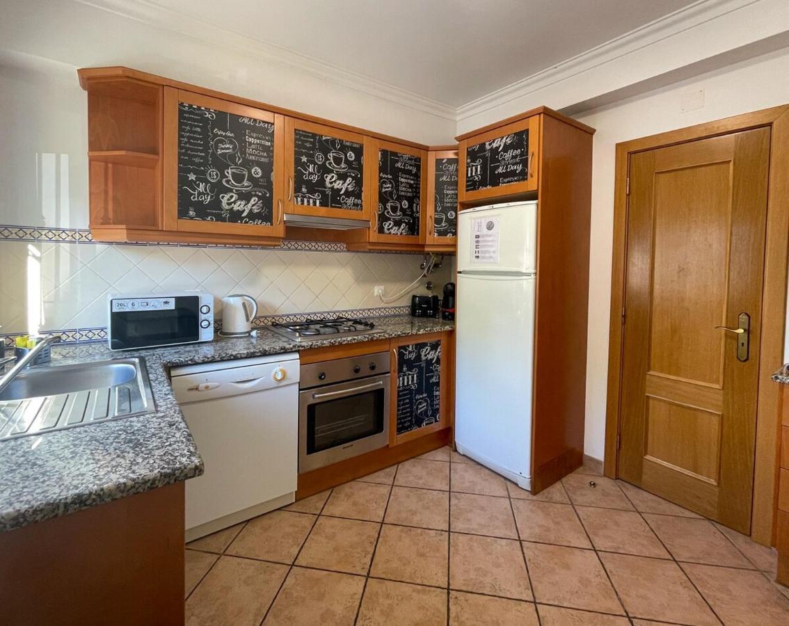 Moradia T3 Aguia Marina, Com Piscina E Bbq Villa Albufeira Eksteriør bilde